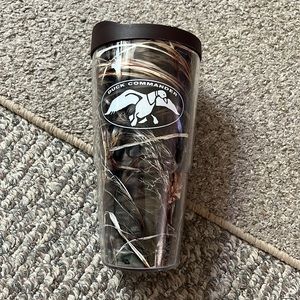 Duck Commander camo tervis cup